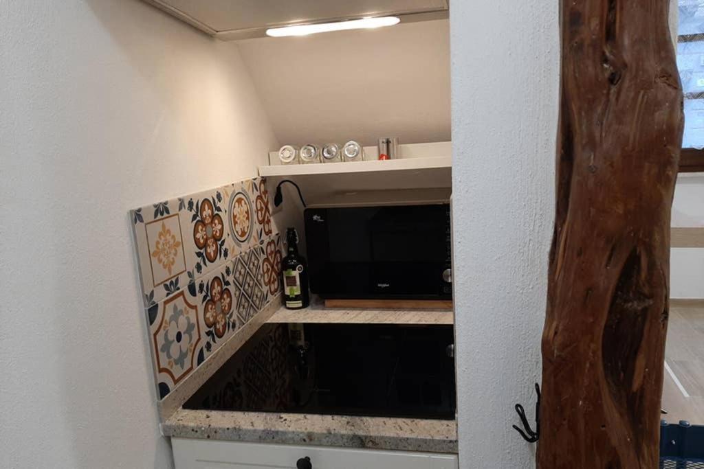 Casetta Alu' - Il Tuo Nido A Stampace Cagliari Exterior foto
