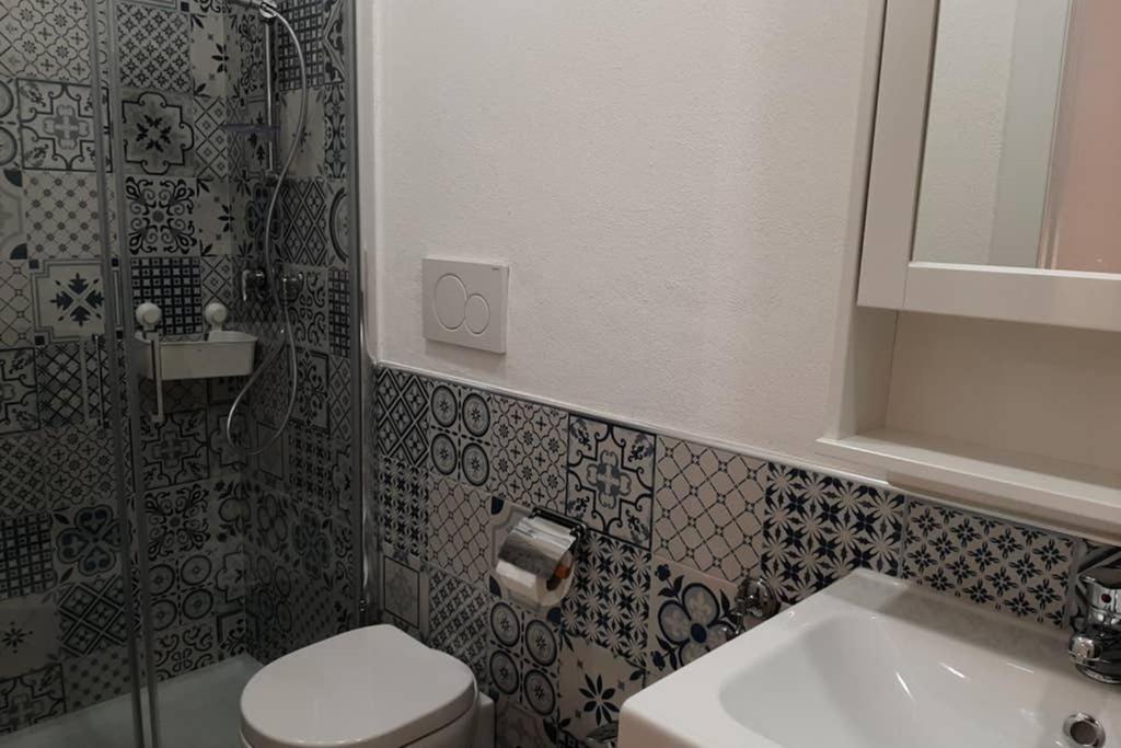 Casetta Alu' - Il Tuo Nido A Stampace Cagliari Exterior foto