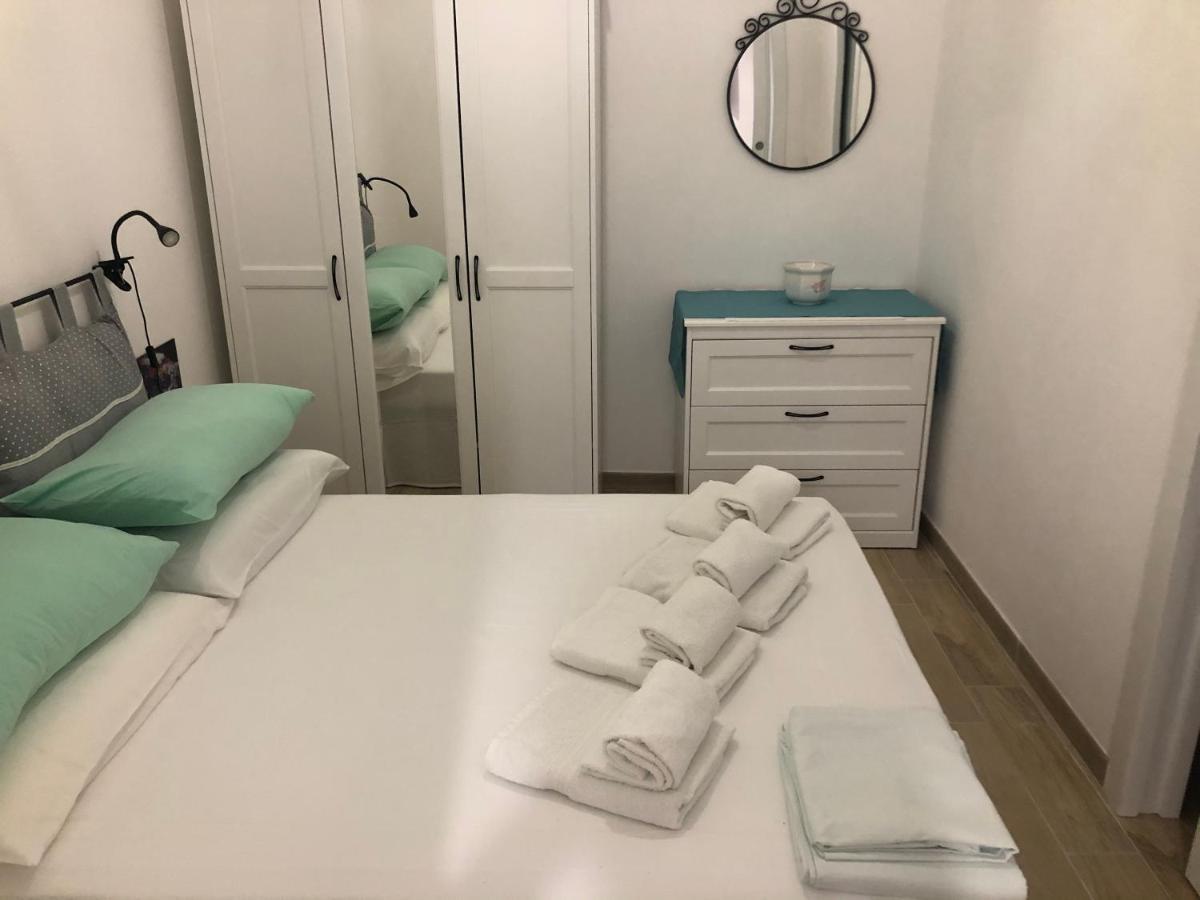 Casetta Alu' - Il Tuo Nido A Stampace Cagliari Exterior foto